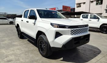 TRAVO SMART PRE 2026 2.8 AT DOUBLE CAB WHITE  200678 full