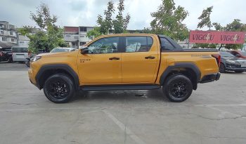 TRAVO OVERLAND PLUS 4WD 2026 2.8 AT DOUBLE CAB ORANGE  71475 full
