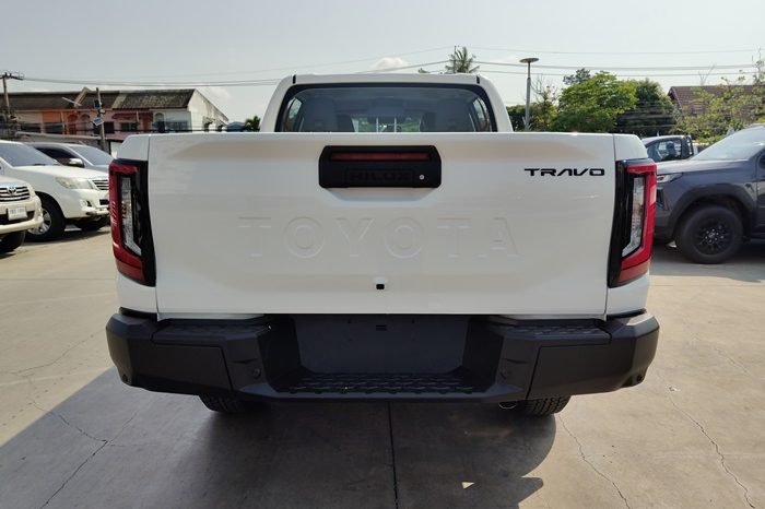 TRAVO PREMIUM 4TREX 2026 2.8 4WD MT DOUBLE CAB WHITE  42412 full