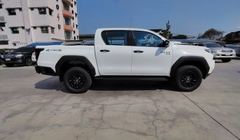 TRAVO PREMIUM 4TREX 2026 2.8 4WD MT DOUBLE CAB WHITE  42412 full