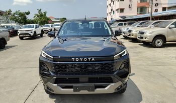 TRAVO OVERLAND PLUS 4WD 2026 2.8 AT DOUBLE CAB BLACK  22011 full