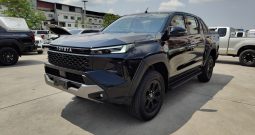 TRAVO OVERLAND PLUS 4WD 2026 2.8 AT DOUBLE CAB BLACK  22011
