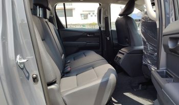 TRAVO OVERLAND PLUS 4WD 2026 2.8 AT DOUBLE CAB GREY  22060 full