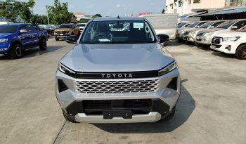 TRAVO PREMIUM PRE 2026 2.8 AT DOUBLE CAB SILVER  600264 full