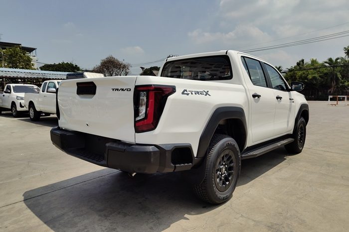 TRAVO PREMIUM 4TREX 2026 2.8 4WD MT DOUBLE CAB WHITE  42536 full