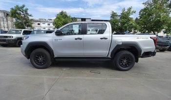 TRAVO PREMIUM 4TREX 2026 2.8 4WD MT DOUBLE CAB SILVER  60161 full