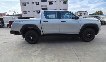 TRAVO PREMIUM 4TREX 2026 2.8 4WD MT DOUBLE CAB SILVER  60161 full