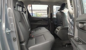 TRAVO OVERLAND PRE 2026 2.8 AT DOUBLE CAB GREY  40645 full