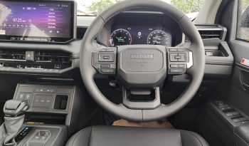 TRAVO OVERLAND PRE 2026 2.8 AT DOUBLE CAB GREY  40645 full
