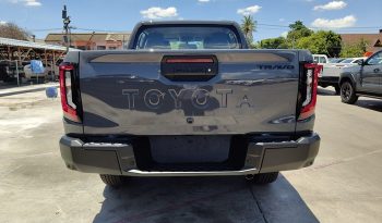 TRAVO PREMIUM PRE 2026 2.8 AT DOUBLE CAB GREY  03539 full