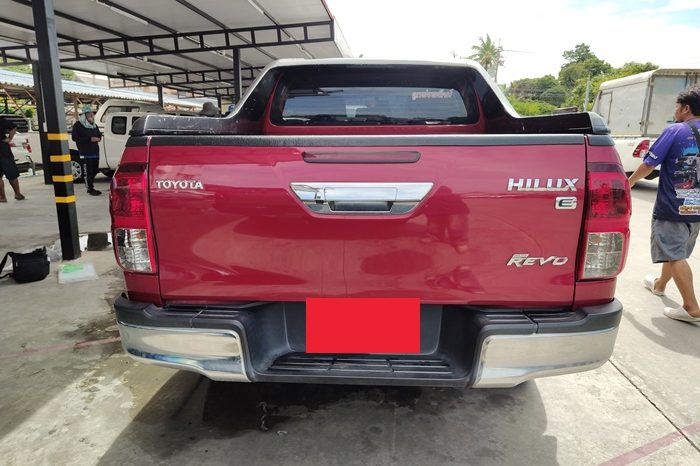 REVO PRE 2019 2.4E AT DOUBLE CAB RED 593 full