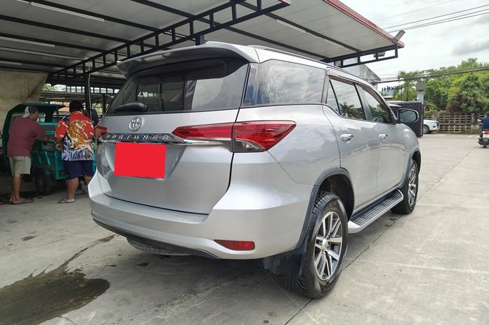 TOYOTA 2WD 2020 2.4V AT FORTUNER SILVER  6844 full