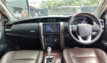 TOYOTA 2WD 2020 2.4V AT FORTUNER SILVER  6844 full