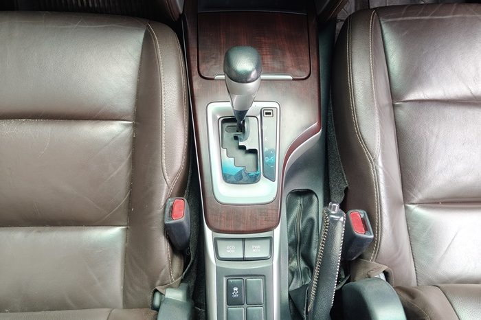TOYOTA 2WD 2020 2.4V AT FORTUNER SILVER  6844 full