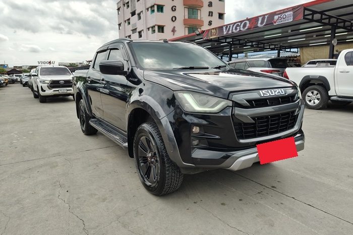 ISUZU 4WD 2020 3.0 AT DOUBLE CAB BLACK  8976 full