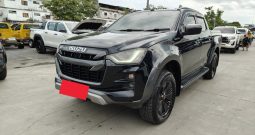 ISUZU 4WD 2020 3.0 AT DOUBLE CAB BLACK  8976