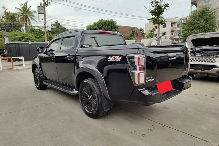 ISUZU 4WD 2020 3.0 AT DOUBLE CAB BLACK  8976 full