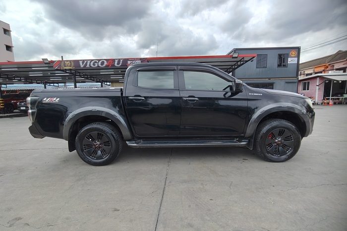 ISUZU 4WD 2020 3.0 AT DOUBLE CAB BLACK  8976 full