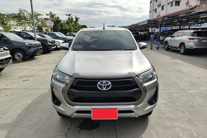 REVO PRE 2020 2.4 ENTRY AT SMART CAB SILVER  7630 full
