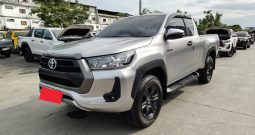 REVO PRE 2020 2.4 ENTRY AT SMART CAB SILVER  7630