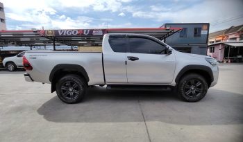 REVO PRE 2020 2.4 ENTRY AT SMART CAB SILVER  7630 full