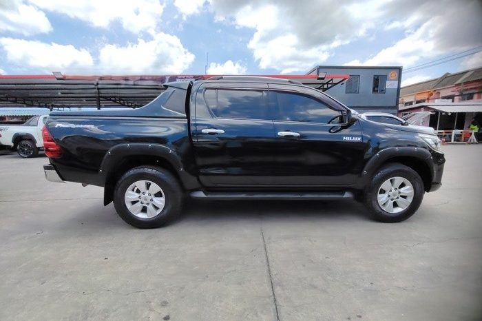 REVO PRE 2019 2.4E AT DOUBLE CAB BLACK 9274 full