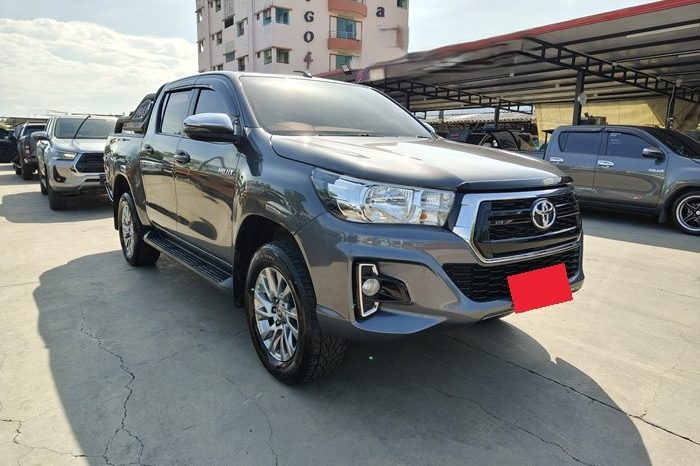 REVO PRE 2019 2.4E AT DOUBLE CAB DARK GREY 562 full