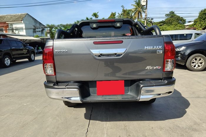 REVO PRE 2019 2.4E AT DOUBLE CAB DARK GREY 562 full