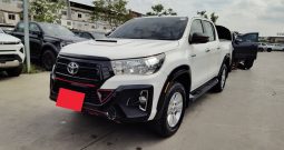 REVO PRE 2018 2.4E AT DOUBLE CAB WHITE 9185