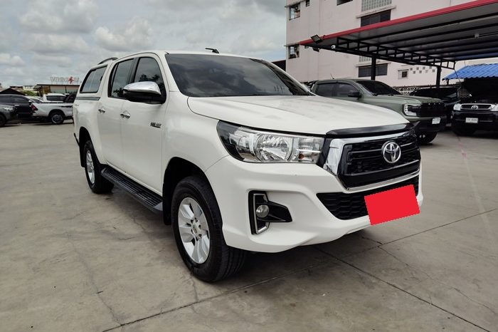 REVO PRE 2019 2.4E AT DOUBLE CAB WHITE 3868 full
