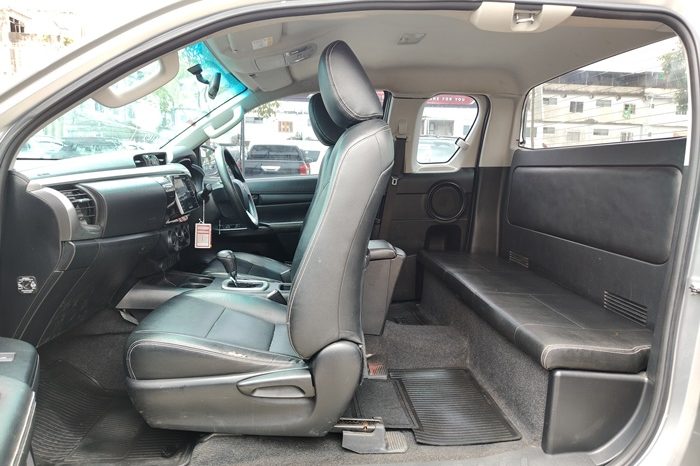 REVO PRE 2016 2.4E AT SMART CAB SILVER  2230 full