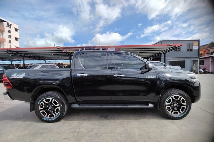 REVO 4WD 2021 2.4 MID MT DOUBLE CAB BLACK  7879 full