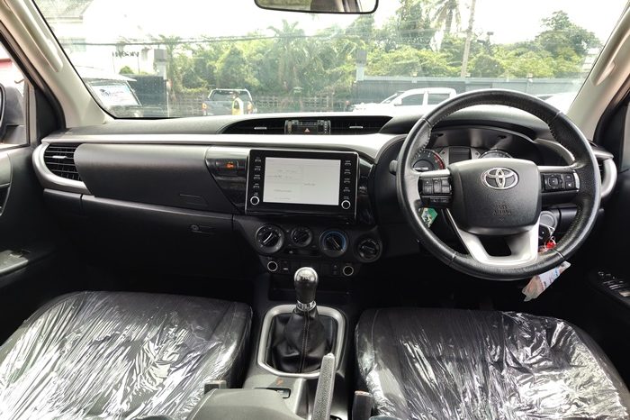 REVO 4WD 2021 2.4 MID MT DOUBLE CAB BLACK  7879 full