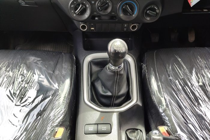 REVO 4WD 2021 2.4 MID MT DOUBLE CAB BLACK  7879 full