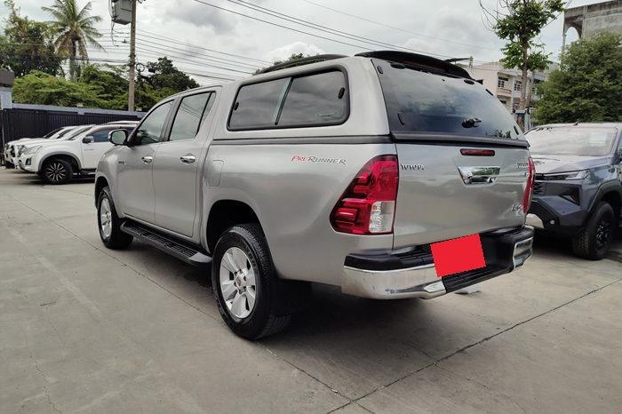 REVO PRE 2017 2.4G AT DOUBLE CAB SILVER  1231 full