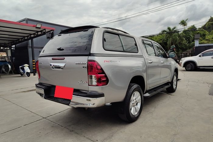 REVO PRE 2017 2.4G AT DOUBLE CAB SILVER  1231 full