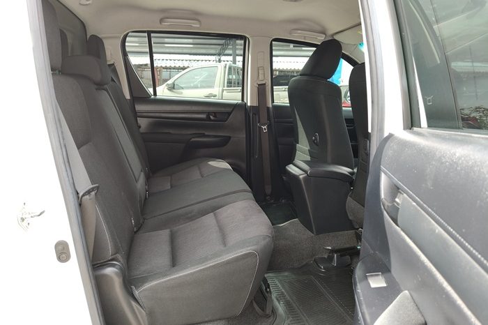 REVO 2WD 2019 2.4J AT DOUBLE CAB WHITE  1768 full
