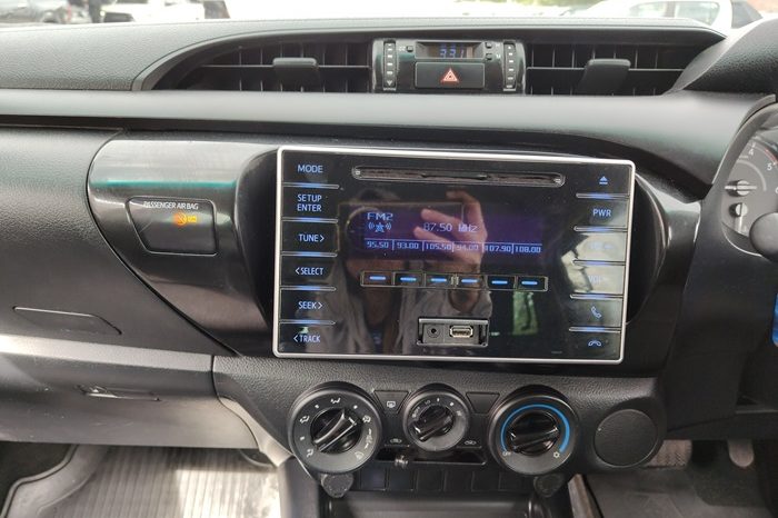 REVO 2WD 2019 2.4J AT DOUBLE CAB WHITE  1768 full
