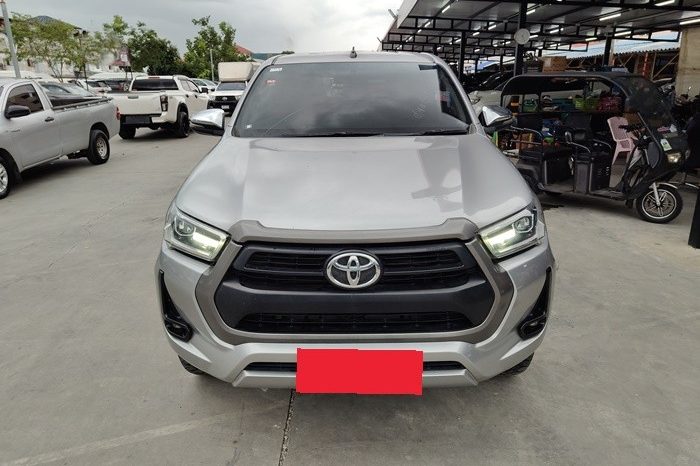 REVO PRE 2021 2.4 MID AT DOUBLE CAB SILVER  2502 full