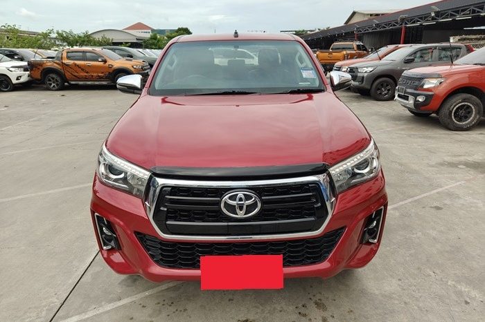 REVO PRE 2018 2.4G AT DOUBLE CAB RED  4127 full