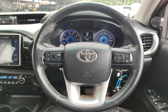 REVO PRE 2018 2.4G AT DOUBLE CAB RED  4127 full