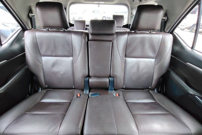 TOYOTA 2WD 2018 2.4V AT FORTUNER BLACK  2424 full