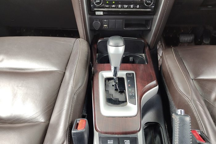 TOYOTA 2WD 2018 2.4V AT FORTUNER BLACK  2424 full