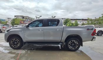 REVO 4WD 2021 2.4 MID MT DOUBLE CAB SILVER  5753 full