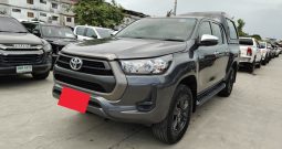 REVO PRE 2021 2.4 ENTRY AT DOUBLE CAB DARK GREY 8250