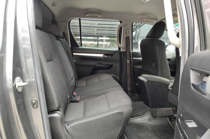 REVO PRE 2021 2.4 ENTRY AT DOUBLE CAB DARK GREY 8250 full