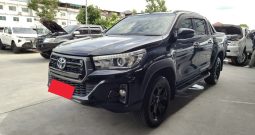 REVO PRE 2018 2.4E AT DOUBLE CAB BLACK  6486