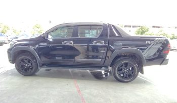 REVO PRE 2018 2.4E AT DOUBLE CAB BLACK  6486 full