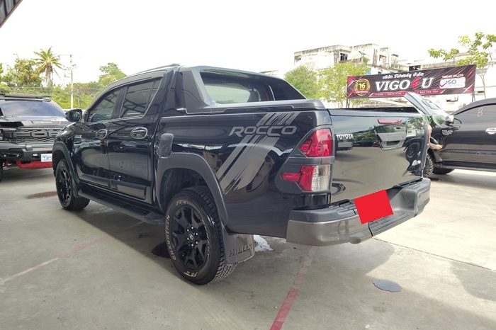 REVO PRE 2018 2.4E AT DOUBLE CAB BLACK  6486 full
