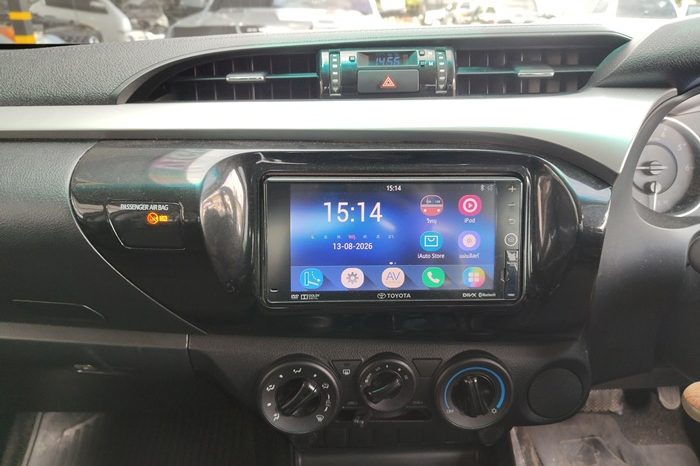 REVO PRE 2018 2.4E AT DOUBLE CAB BLACK  6486 full